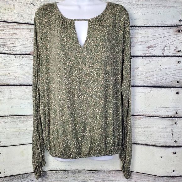 Daytrip XL Green Floral Long Sleeve Blouse Keyhole Neck Stretch Hem - Picture 1 of 7